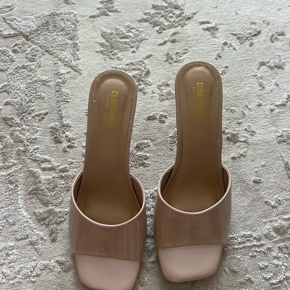 Tan Kitten Heel Mules with Square Toe - Picture 3 of 3